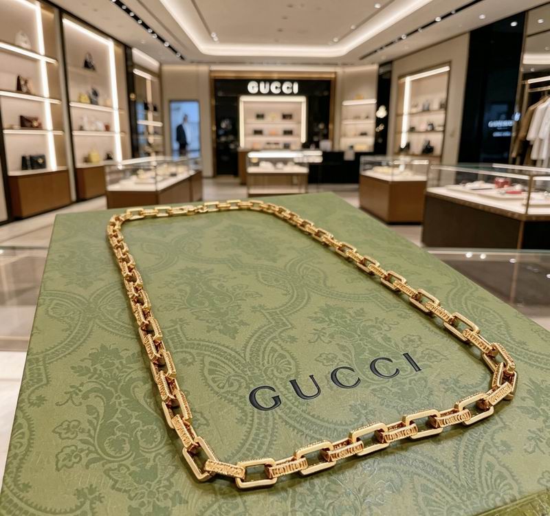 Gucci Necklace 06yxs120